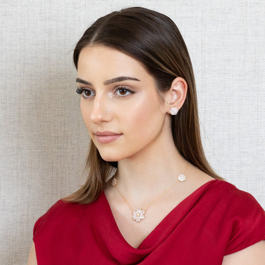 Lusso Fiore Diamond Golden Necklace
