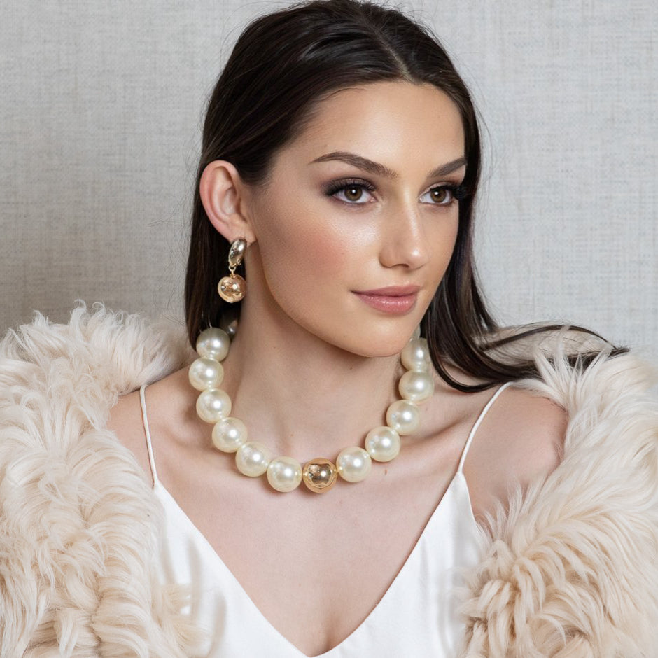 Capri Fancy Globo Earrings