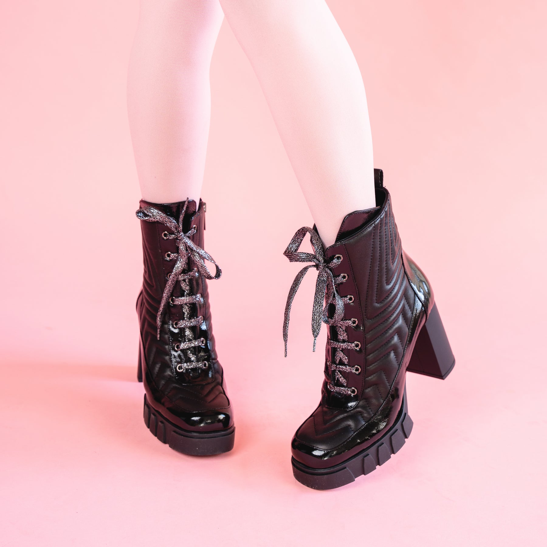 Zoya Boot