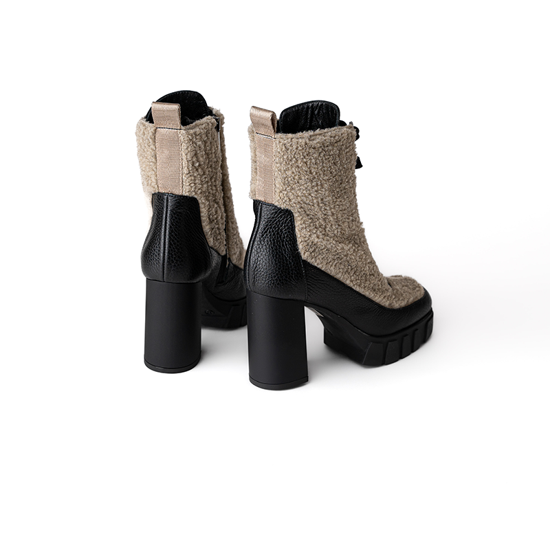 Muzi Boot