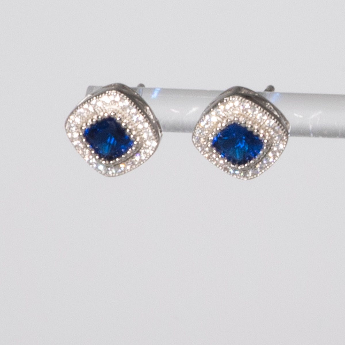 Lusso Quadrato Topaz Earrings