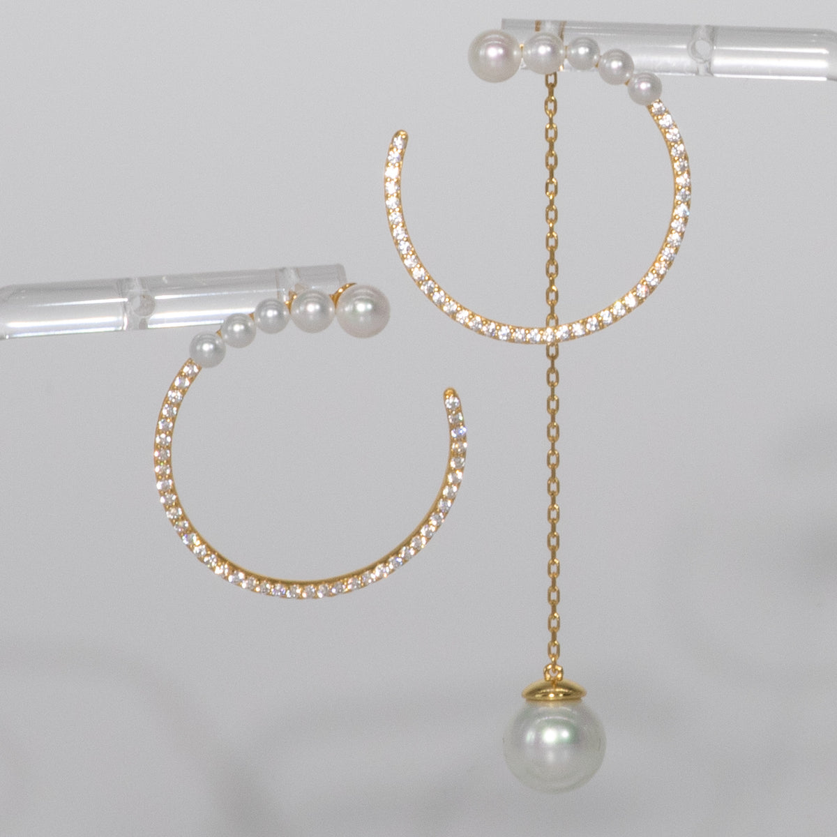 Lusso Arco Golden Pearl Earrings