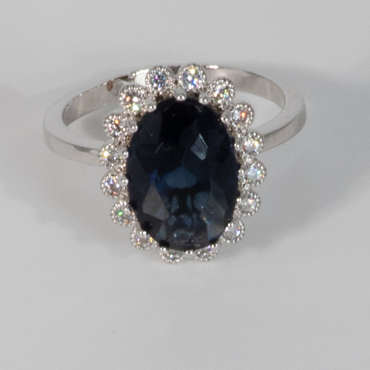 Lusso Ovale Onyx Ring