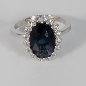 Lusso Ovale Onyx Ring