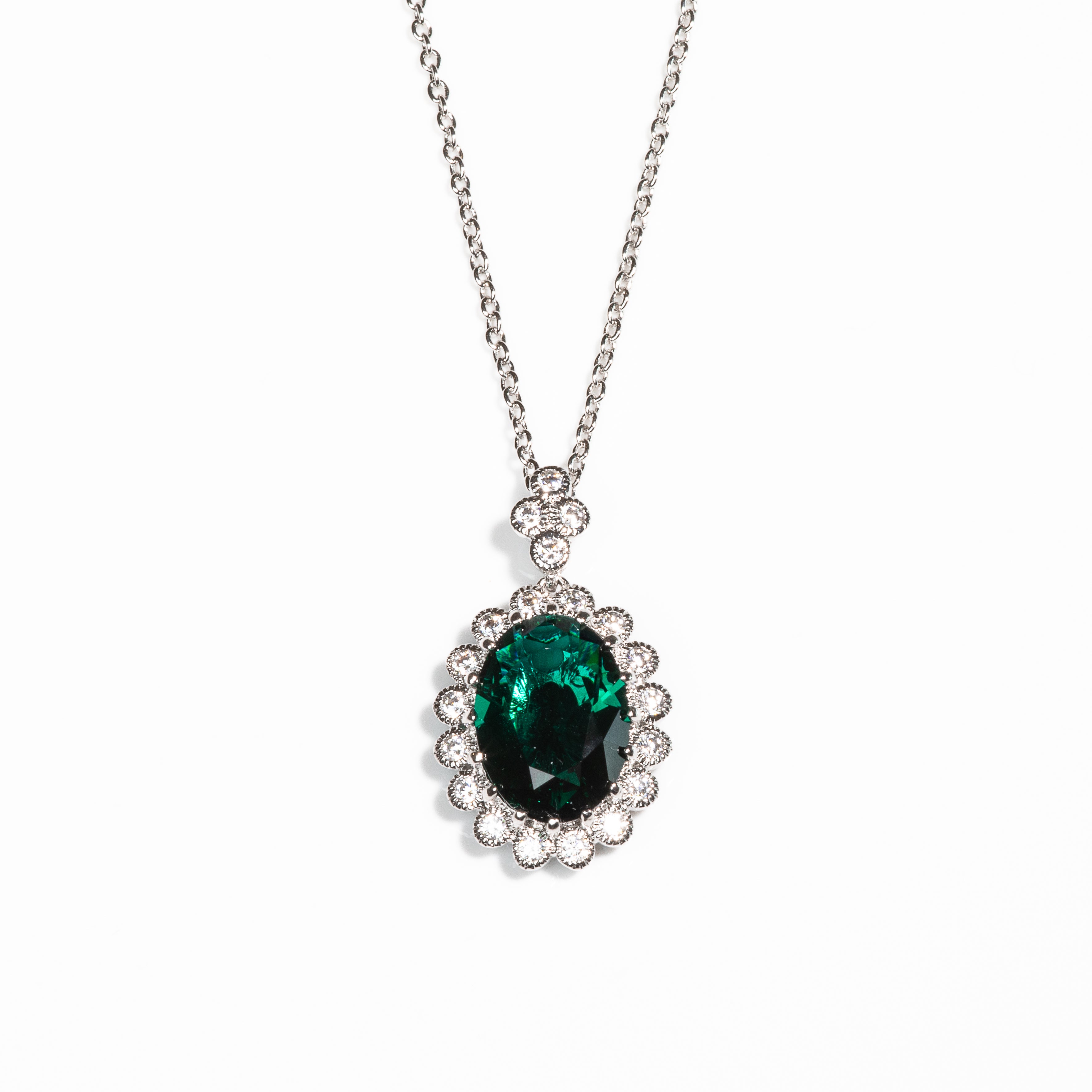 Ovale Emerald Necklace