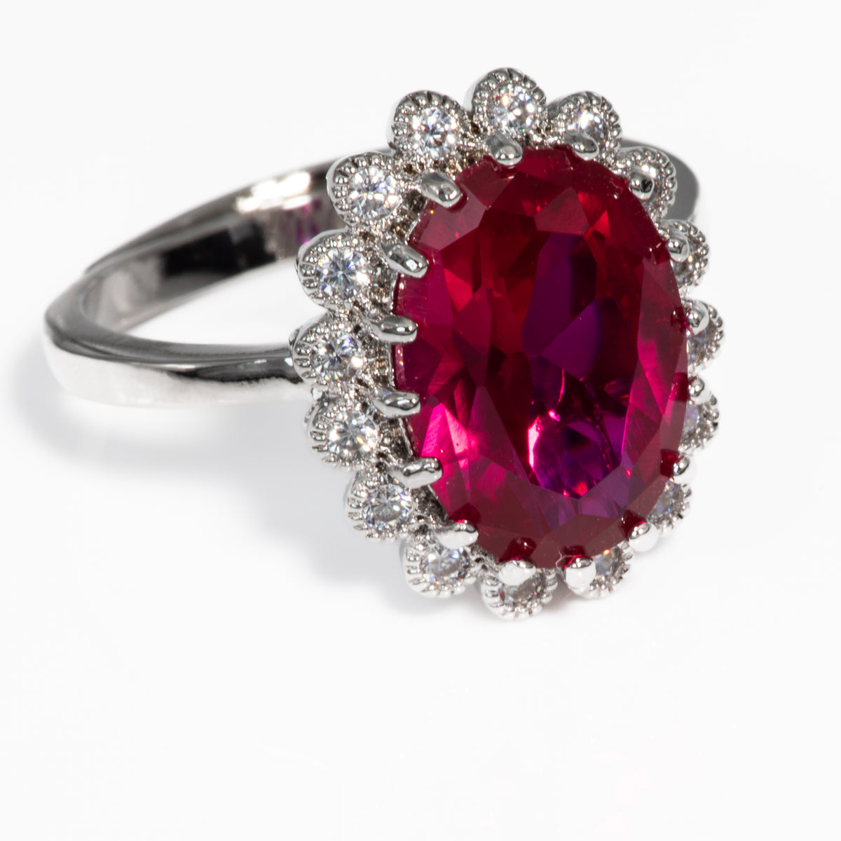 Lusso Ovale Ruby Ring