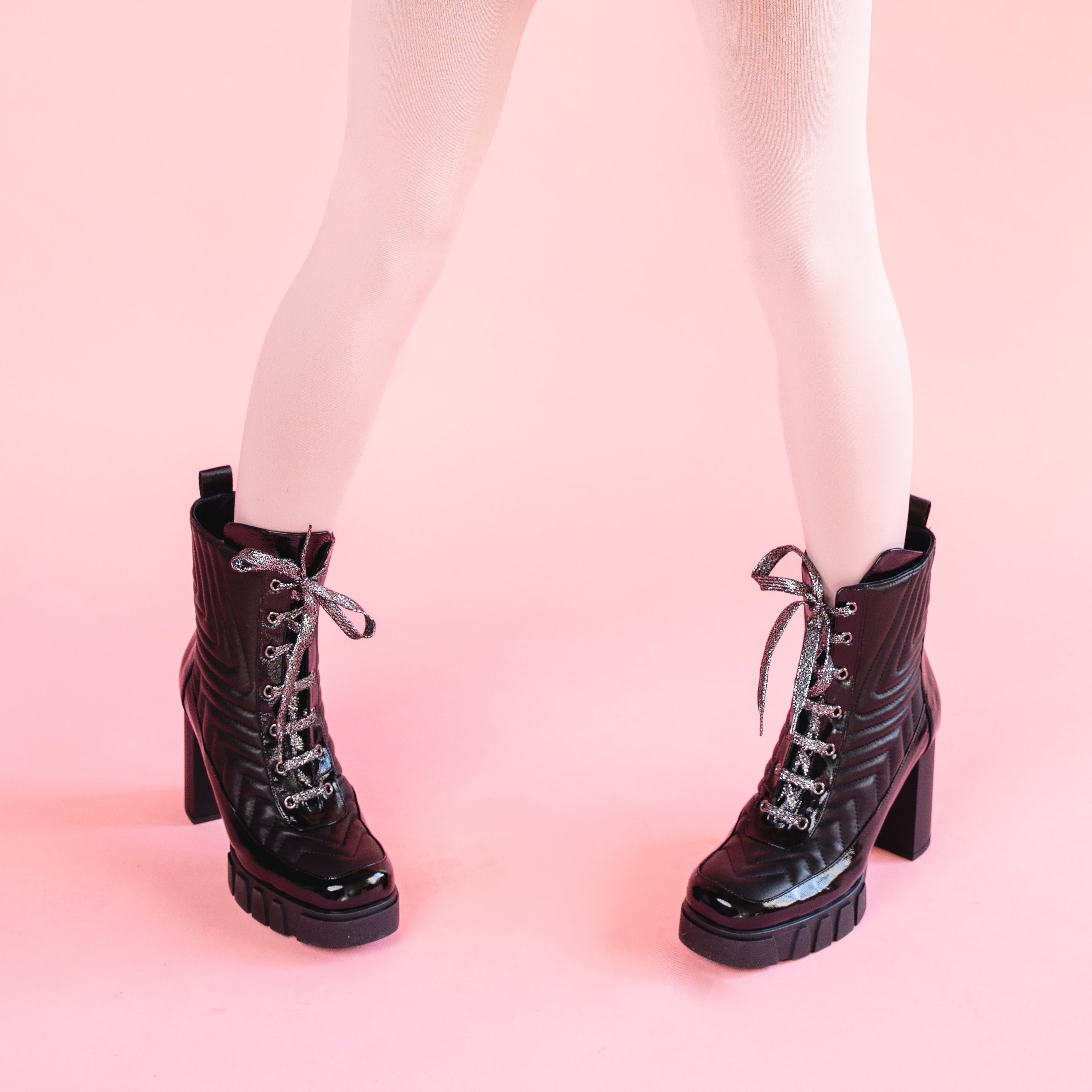 Zoya Boot